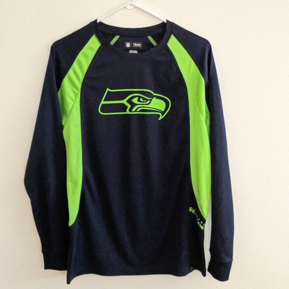 NWOT Seattle Seahawks Long Sleeve Shirt Sz Small